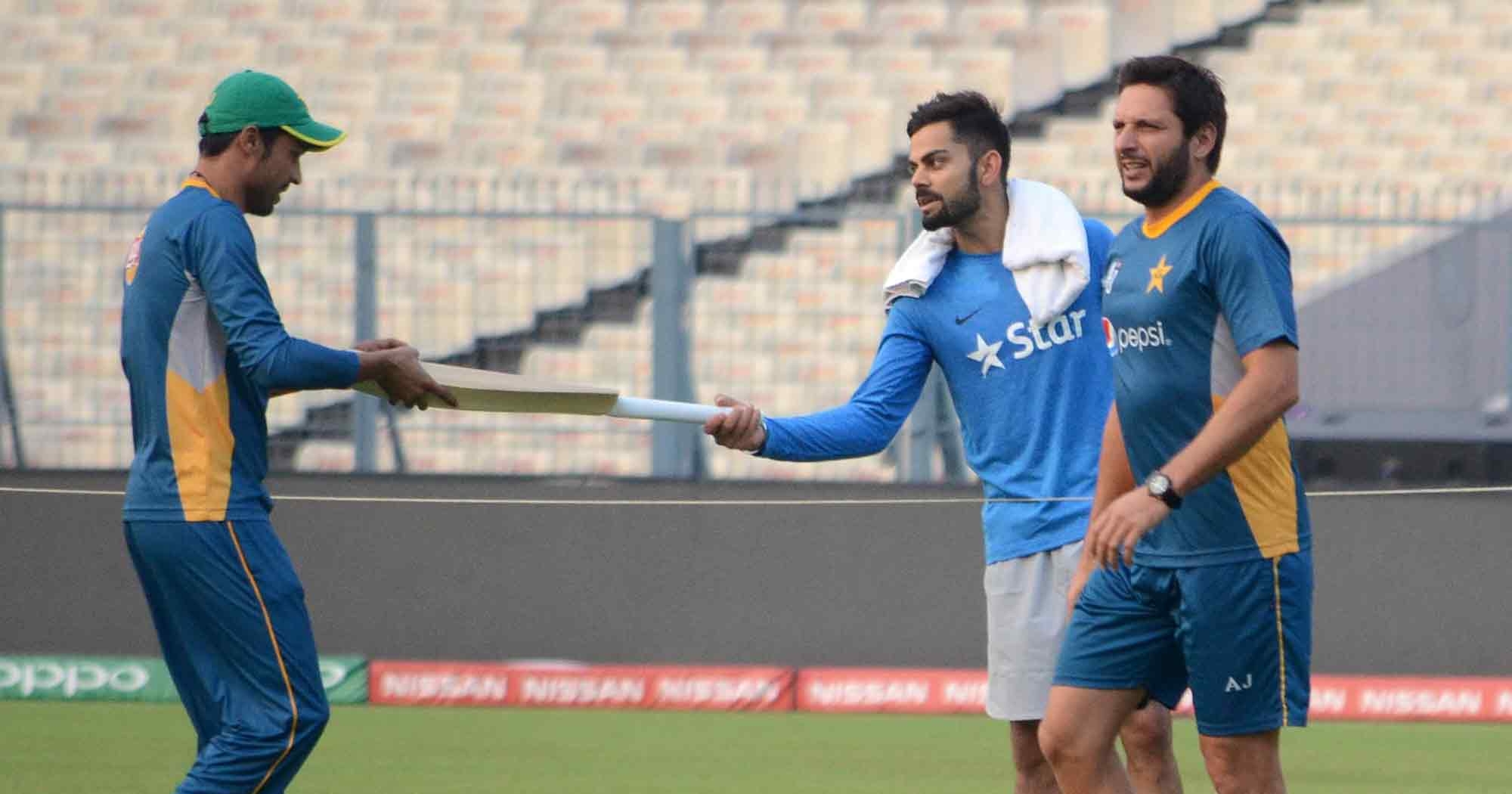 Virat Kohli And Mohammad Amir - An Unlikely Friendship Forged By Mutual ...