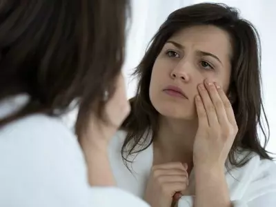 11 Ingenious Home Remedies That Can Help You Get Rid Of Your Under Eye Bags