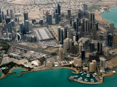 qatar turn to island