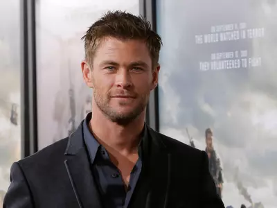 Chris Hemsworth To Star In India Set Thriller Dhaka