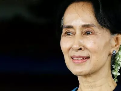 Despite Genocide Of Rohingya, Myanmar Leader Aung San Suu Kyi Won’t Be Stripped Of Nobel Peace Prize