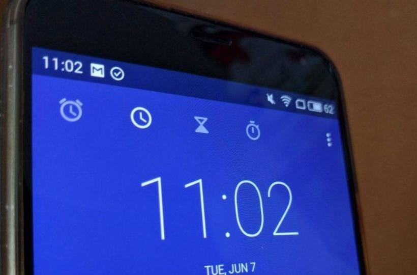 Google's Clock App On Your Android Phone Now Lets You Set Your Music  Playlist As Morning Alarm