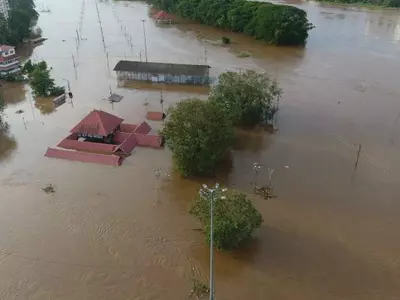 Kerala Floods Death Toll Rises, VS Naipaul Dies At 85 + More Top News