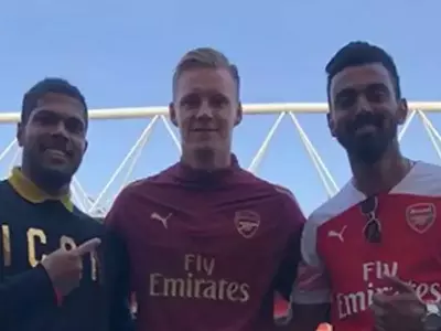 Players Make Emirates Trip