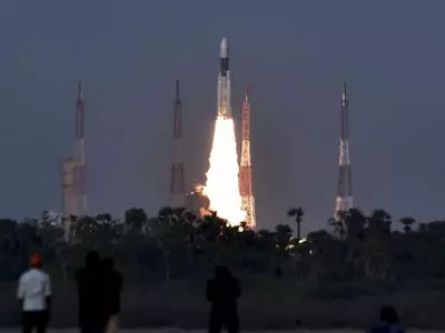 ISRO To Build 3 Rocket Sets, Another Mob Killed In Mob Violence + More Top News