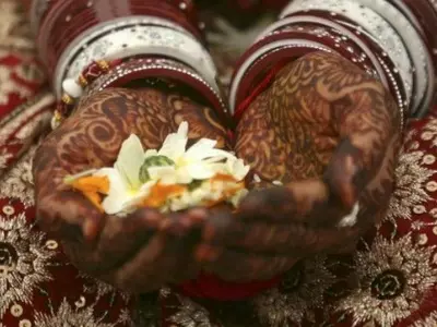 Kanpur couple helped by police to get married