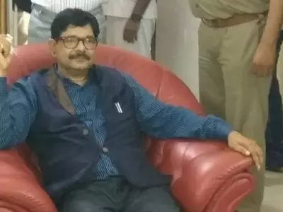 UP Homeguard DG Caught On Camera Pledging To Build Ram Temple