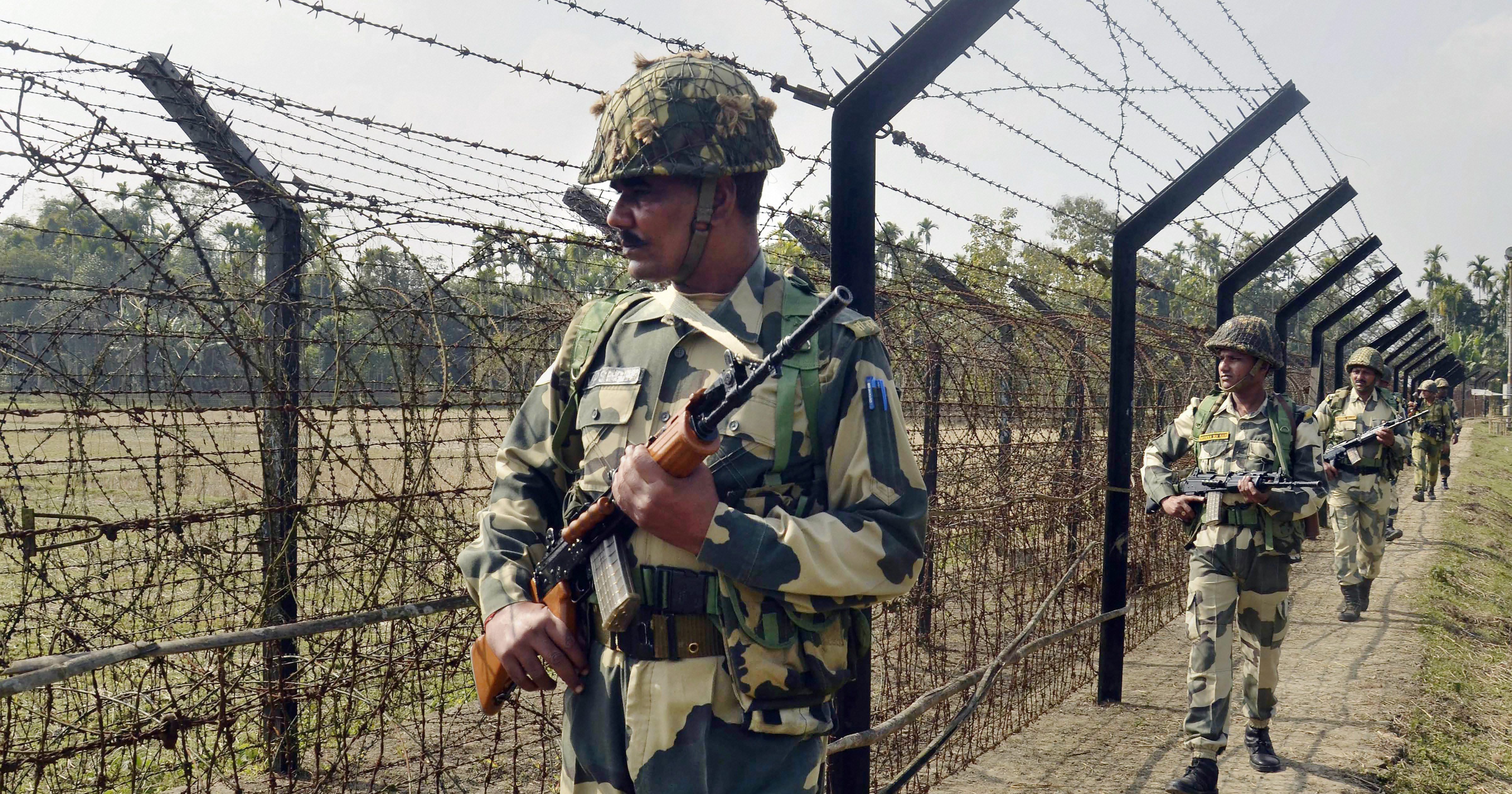 India To Install Smart Border Fence Along Indo-pak, Indo-bangladesh 