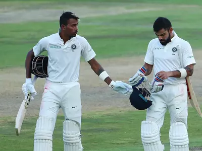 Virat Kohli and Hardik Pandya put on 45 runs for the 6th wicket.