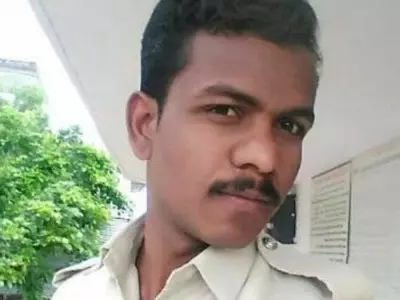 How A Cop Saved Two Men From Being Lynched By A 2,500 Men In Karnataka's Bidar
