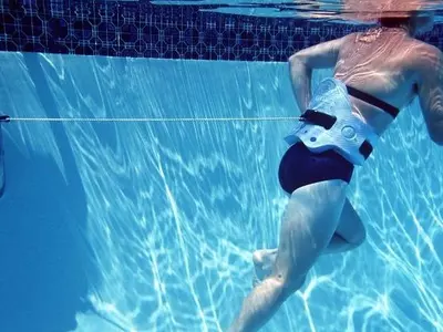 People Are Taking To Deep-Water Running, Here’s What You Need To Know About It