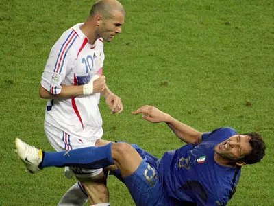 Zinedine Zidane got a red card