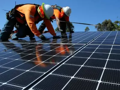 solar power capacity 100 gw in india