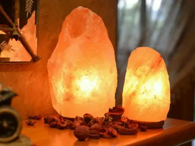 Do The Charming Himalayan Salt Lamps Live Up To Their Imposing Health Claims?