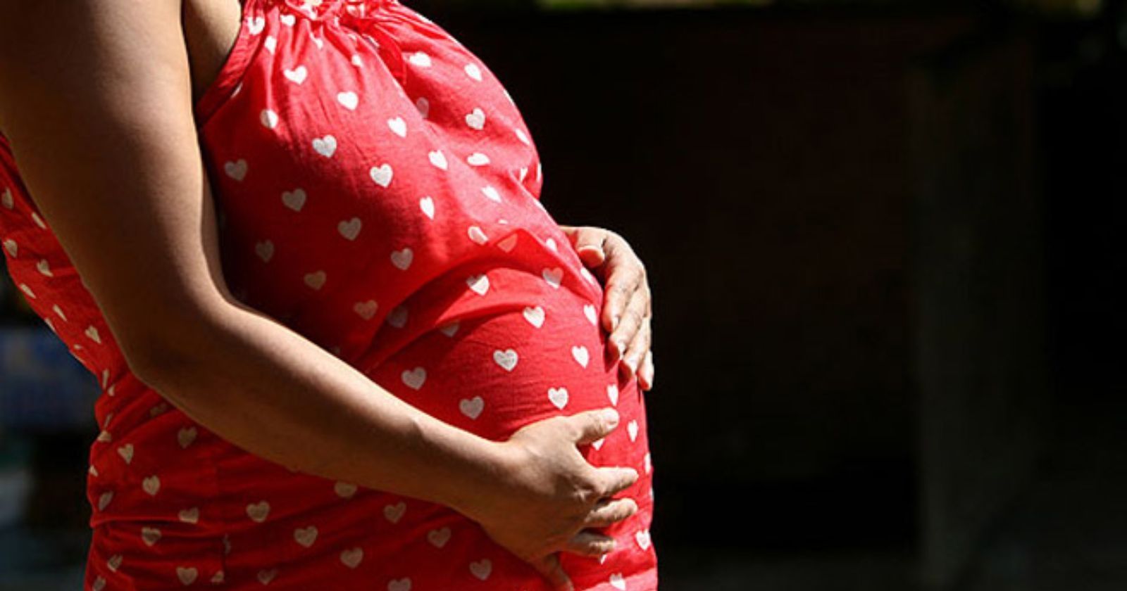 chhattisgarh-college-forces-a-7-month-pregnant-woman-to-dance-all-for