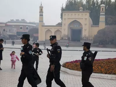 China Calls On All Mosques To Raise National Flag