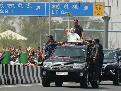 Modi Inaugurates Eastern Peripheral Expressway,