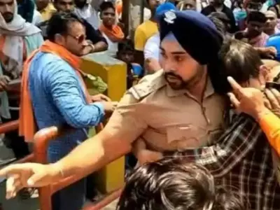 Sikh Police Officer