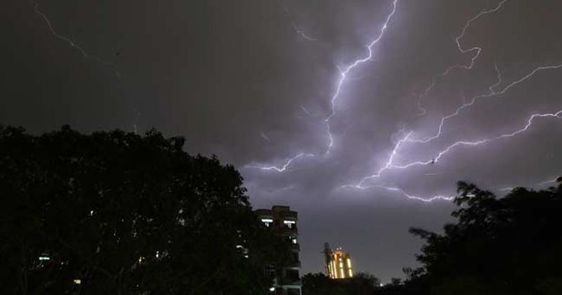 As The Dust Storm Settles, At Least 60 Dead Bodies Found Across India