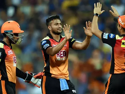 Sunrisers Hyderabad Player Celebrating After Taking Wicket
