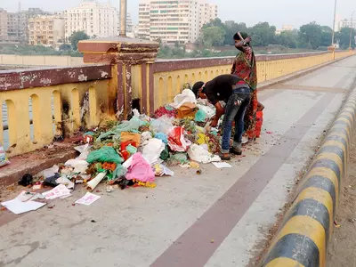 bengaluru will penalise people for littering garbage on roads