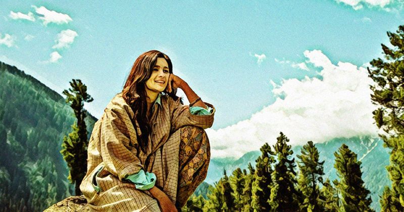 With No Cinema Hall In Kashmir Valley, How Movie Lovers See A Film