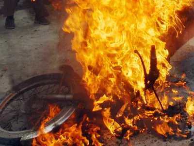 Man Sets Own Bike On Fire In Gurugram