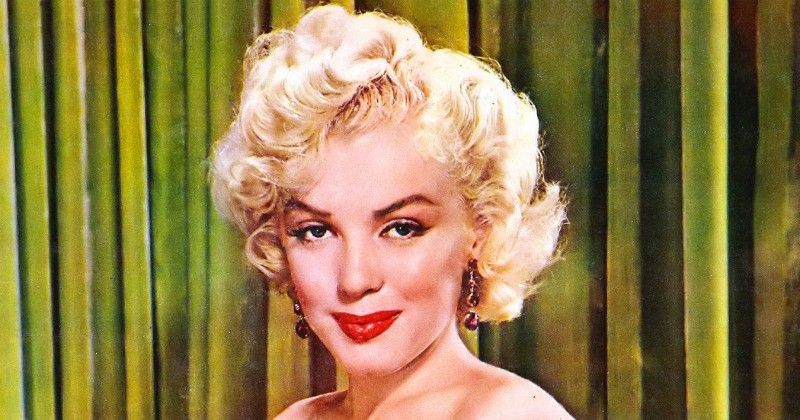 Marilyn Monroe: Hollywood Legend's 36C BRA sells for £25k at