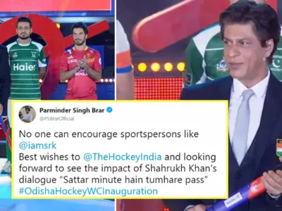 Shah Rukh Khan Recreates Iconic ‘70 Minute’ Dialogue Walks In With A Hockey Stick At World Cup Openi