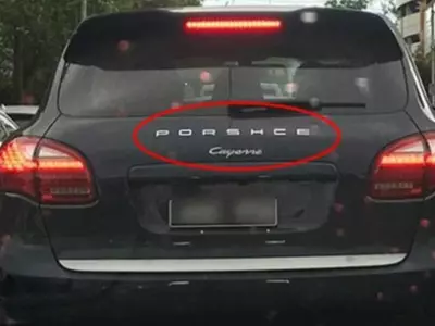 Porsche Cayenne, Misspelling, Porsche Cayenne mistake, Porsche Cayenne misspelt