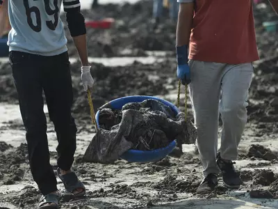 Two Told To Clean Up Versova Beach As Punishment