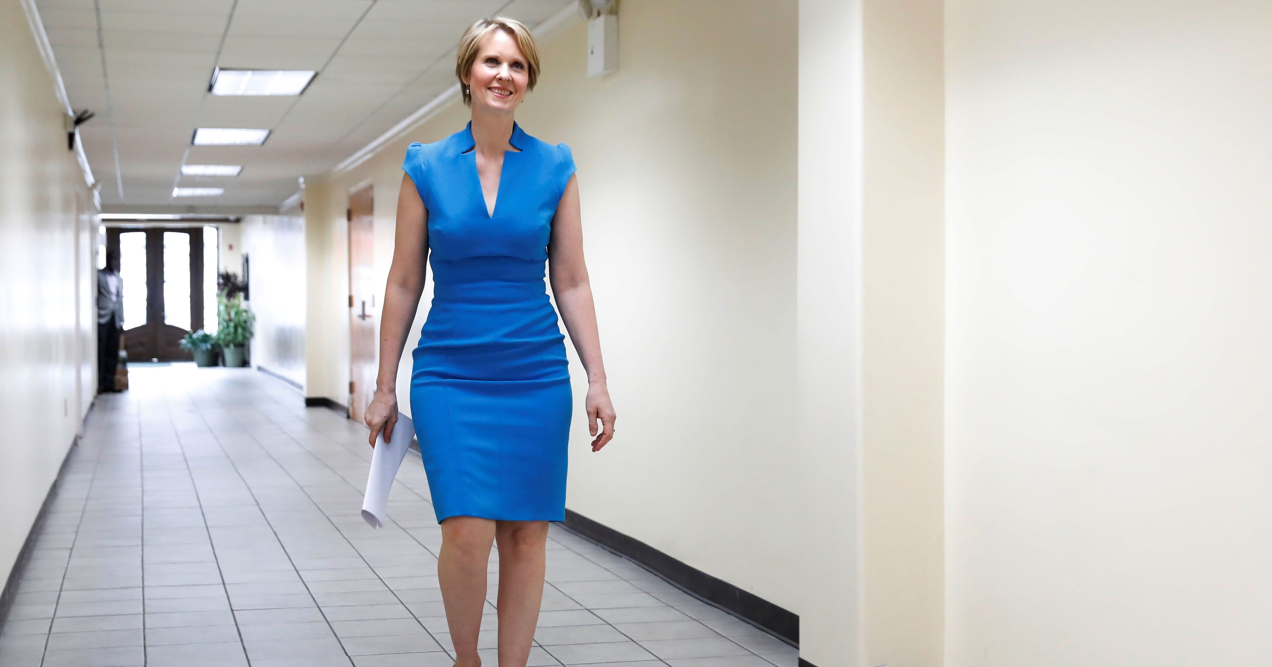 ‘sex And The City Star Cynthia Nixon Says She Identifies Herself As A