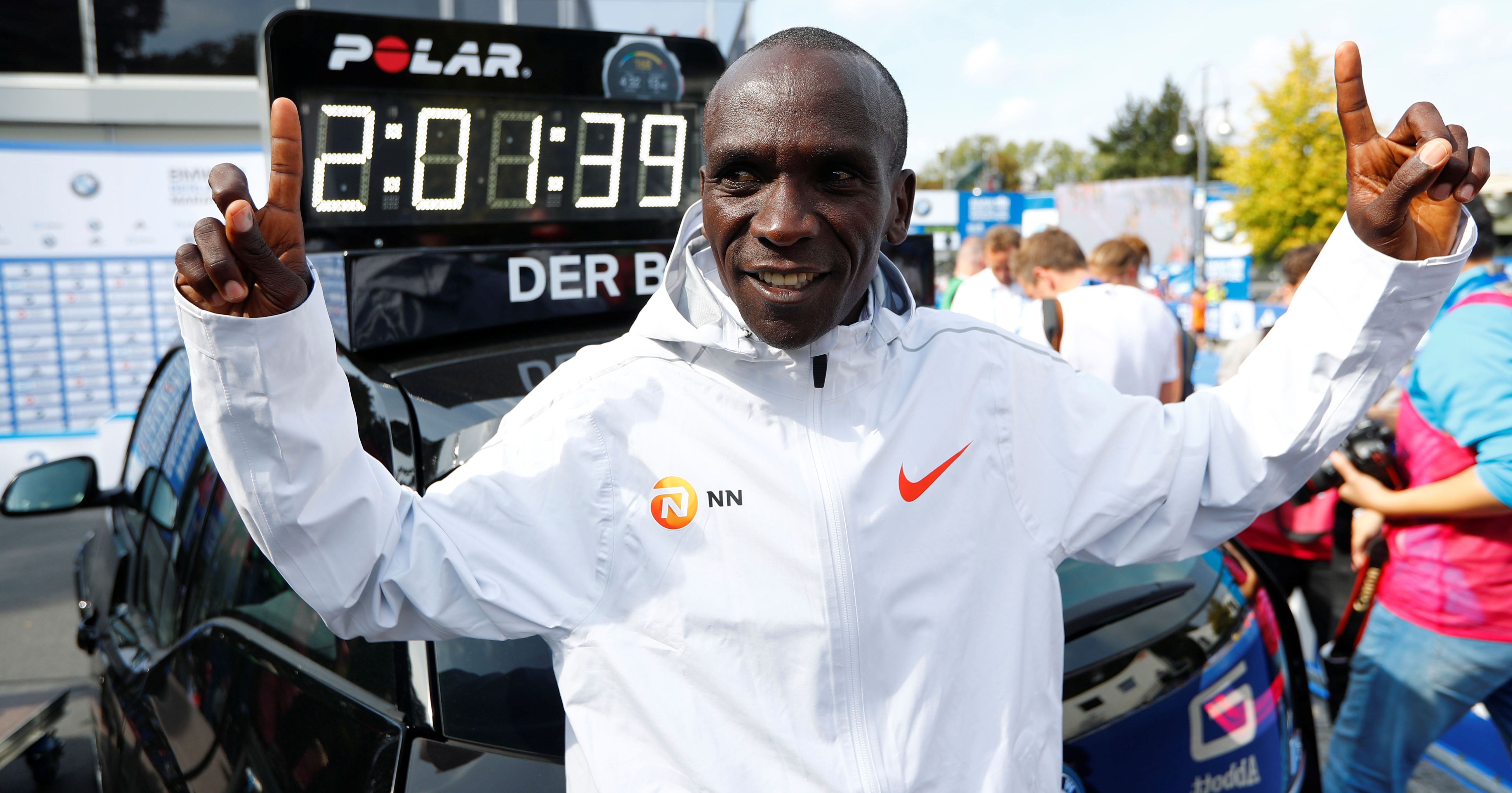 Kenyan Runner Eliud Kipchoge Just Became The First Person In History To ...