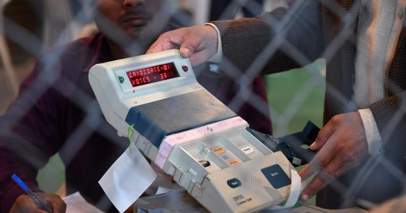 How Evms Record Your Vote And Add Them All Up In Indias 2019 General