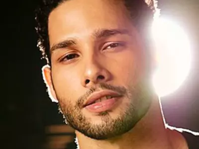 Gully Boy’s MC Sher Is Reportedly Getting A Spin-Off, Zoya Akhtar To Direct Siddhant Chaturvedi