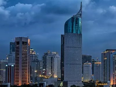 Indonesia Is Moving Its Capital Because Jakarta Is Sinking. Also, Overpopulation