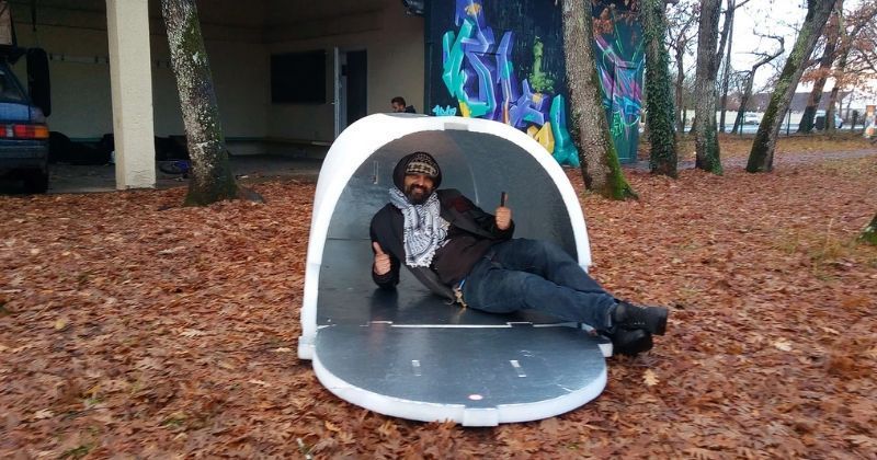 This Engineer Builds Free Shelters For Homeless People Protecting Them 