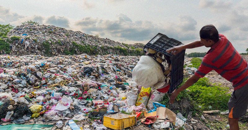 Despite Ban, India Imports 1,21,000 Metric Tonne Plastic Waste From ...