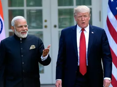 Trump Calls Modi & Imran Khan, Wants India and Pakistan To Reduce Tension In Kashmir