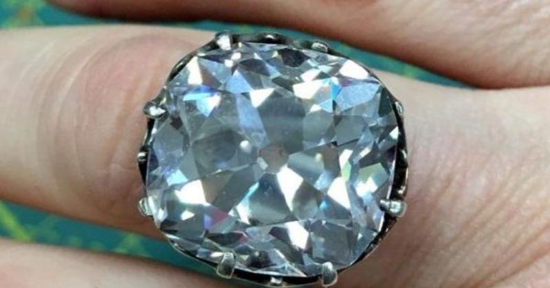 Top 10 Most Expensive Diamond Rings | by thelistli | Medium