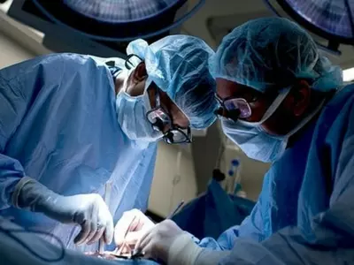 Doctors In Kochi Remove Bullet Parts From Oman Teen’s Brain In An Eight-Hour-Long Surgery
