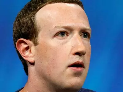 mark zuckerberg is merging whatsapp instagram and facebook messenger