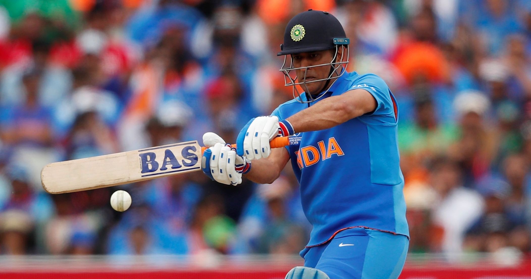 Here's Why MS Dhoni Is Using Different Bat Logos - It's A Tribute To ...