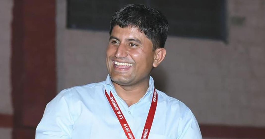 This Rajasthan Doctor Runs Free Coaching Institute In Barmer For