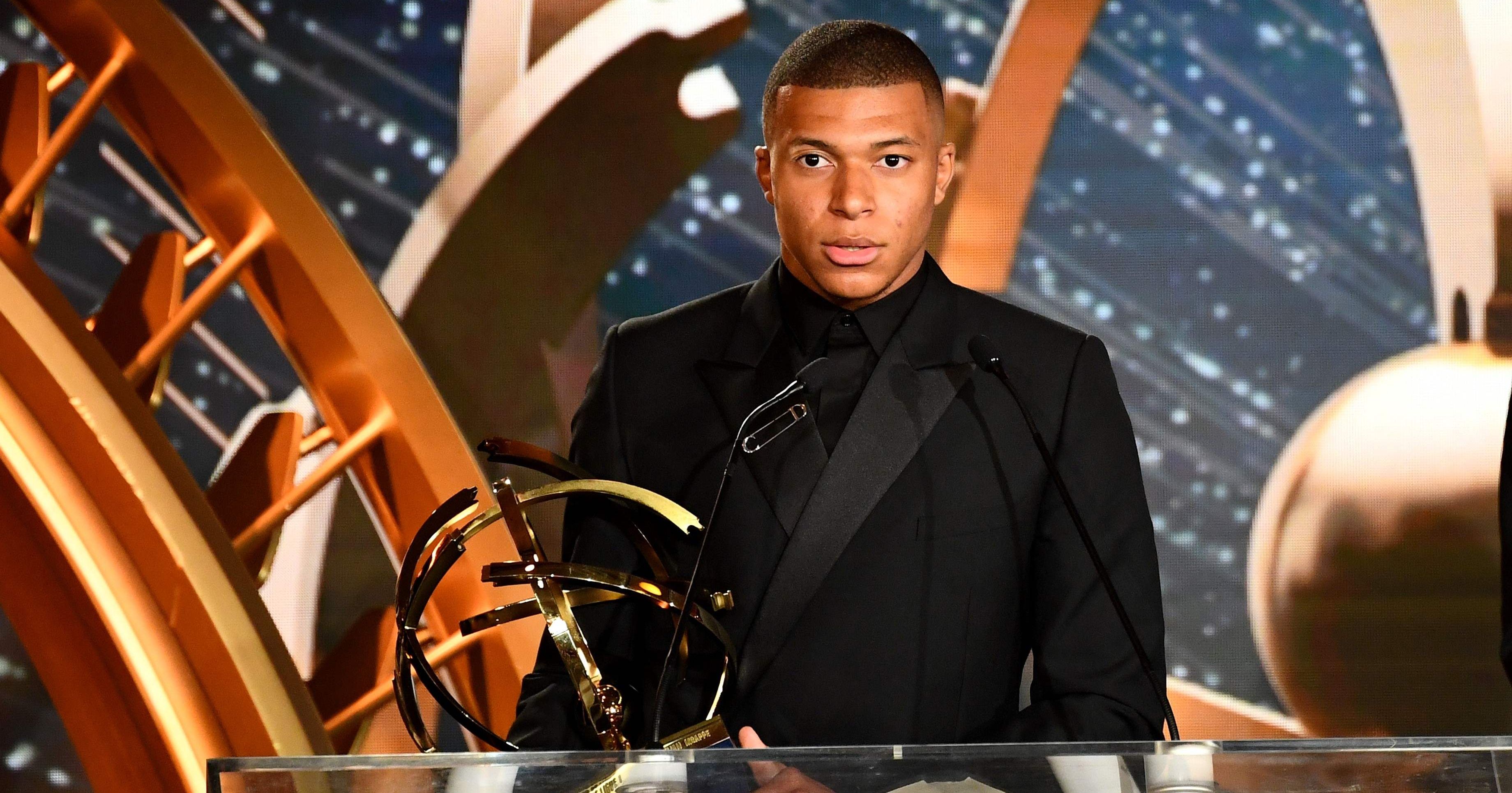 France s World Cup Hero Kylian Mbappe Hints At Leaving His Club PSG