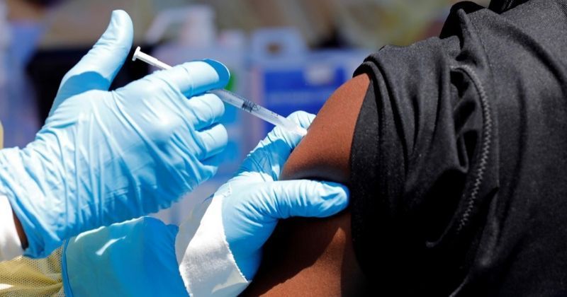 First Vaccine In The World To Cure Ebola Has Finally Been Approved By ...