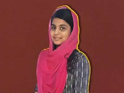 Meet Ishana, An 18-Year-Old Tamil Nadu Girl Who Makes Eco-Friendly, Reusable Cotton Sanitary Pads