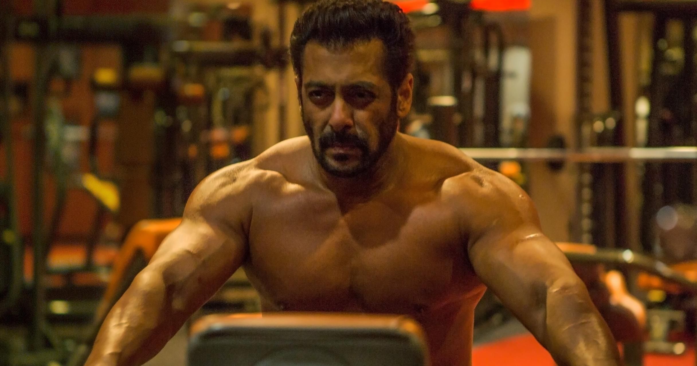 Salman Khan Warns Fitness Lovers About Using Steroids, Says It's Not