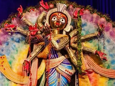 A Durga Puja Pandal In Kolkata Celebrates Gender Diversity With Rainbow Background