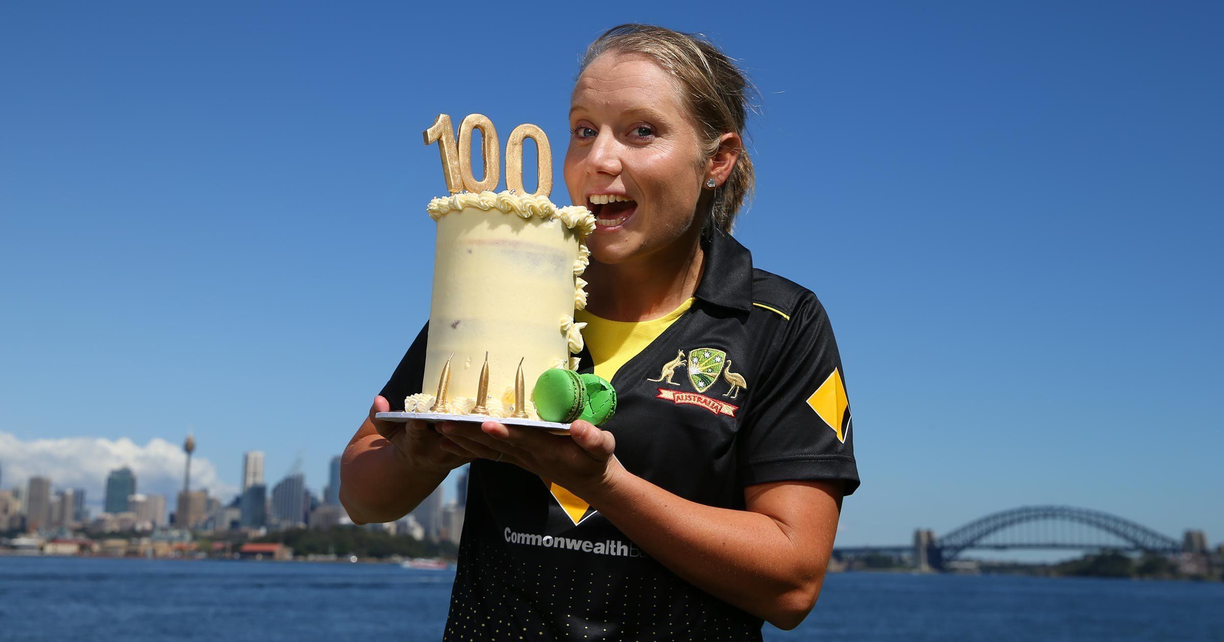 Alyssa Healy Just Smashed 148 Not Out In 61 Balls And Thats The New 